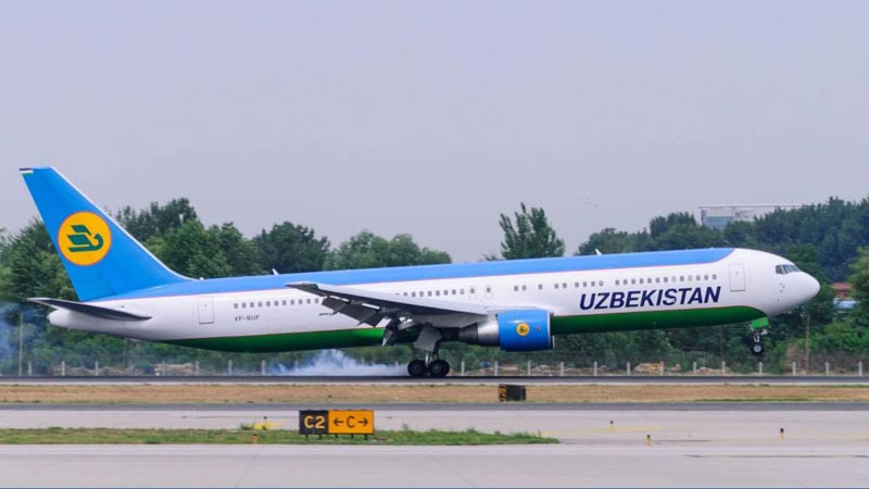 乌兹别克斯坦总统米尔济约耶夫:波音767-300er